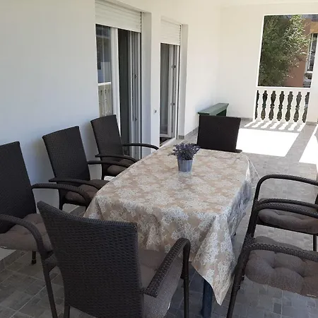 Apartments Ivica - 150M From Sea Trogir Exterior photo