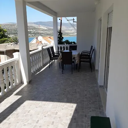 Apartments Ivica - 150M From Sea Trogir Exterior photo