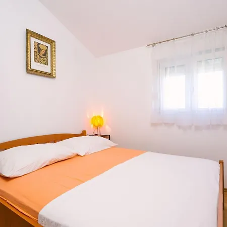 Apartments Ivica - 150M From Sea Trogir Exterior photo