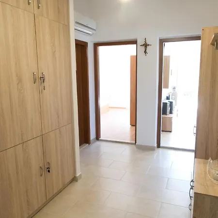 Apartments Ivica - 150M From Sea Trogir Exterior photo
