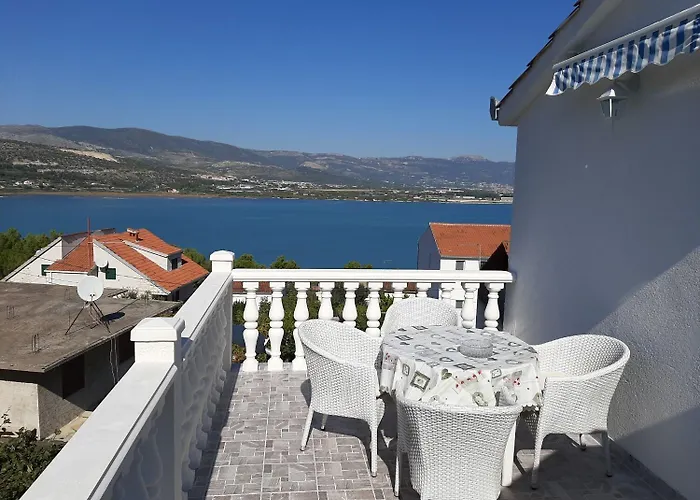 Apartments Ivica - 150M From Sea