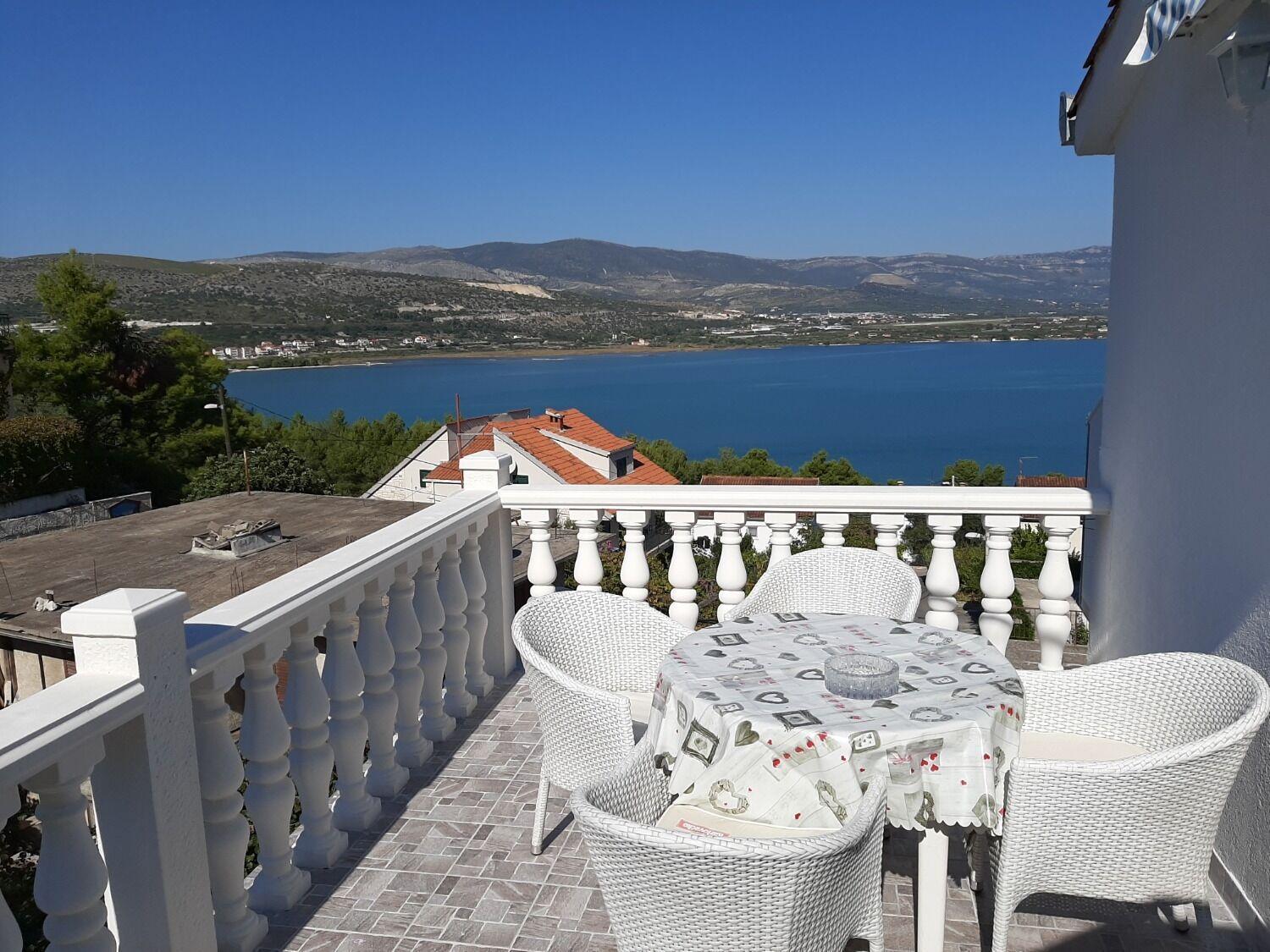Apartment Ivica - 150m From Sea