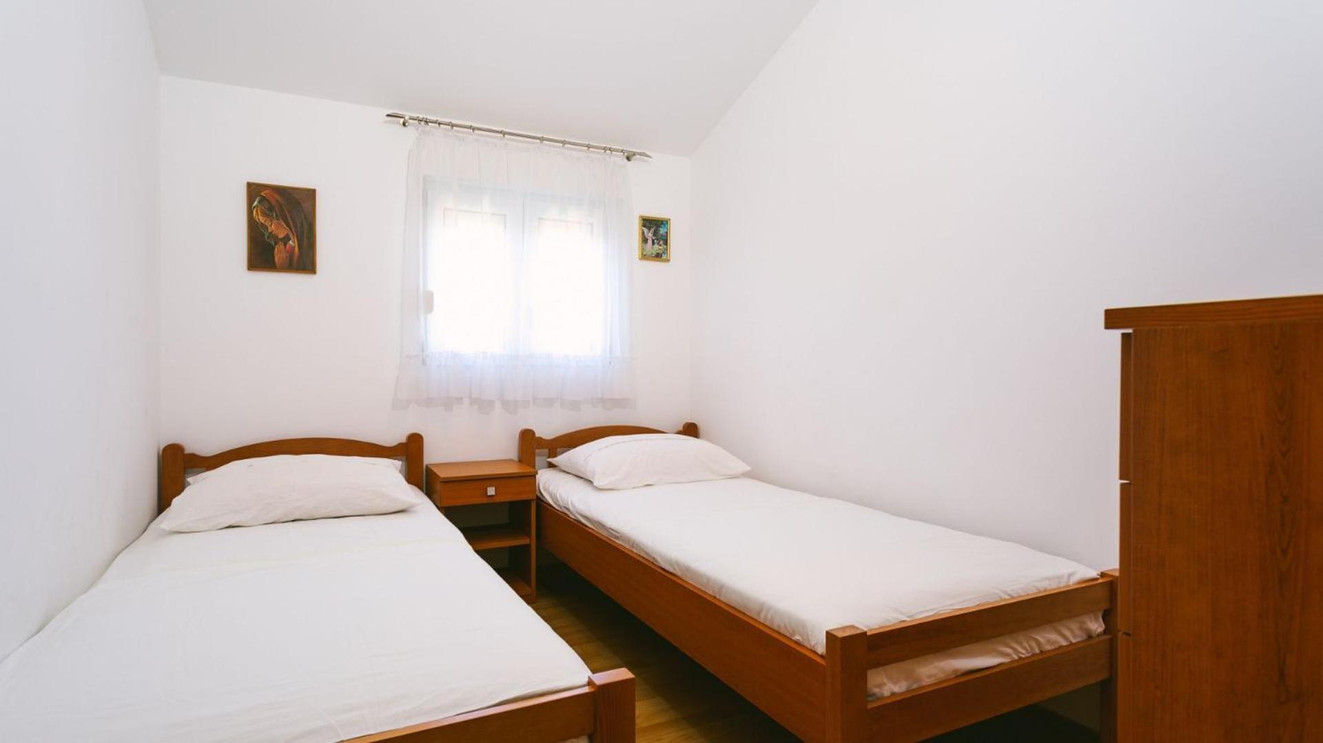 Apartment Ivica - 150m From Sea Trogir